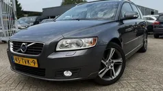 Grijs Gebruikt 2012 Volvo V50 Stationwagen | € 3.250 (Eerlijke prijs)