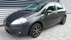Grijs Gebruikt 2008 Fiat Grande Punto Dynamic Hatchback | € 2.250 (Eerlijke prijs)