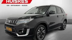 Gebruikt 2023 Suzuki Vitara Style SUV | € 29.450 (Eerlijke prijs)