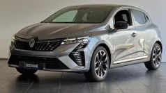 Grijs Gebruikt 2024 Renault Clio V Techno Hatchback | € 23.995 (Eerlijke prijs)