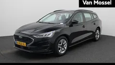 Zwart Gebruikt 2022 Ford Focus Stationwagen | € 16.900 (Eerlijke prijs)