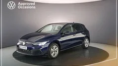 Blauw Gebruikt 2023 VW Golf VIII Life Hatchback | € 29.900 (Eerlijke prijs)