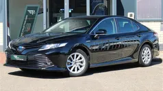 Gebruikt 2022 Toyota Camry Premium Sedan | € 31.950 (Eerlijke prijs)