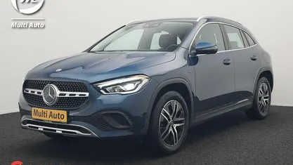 Occasion Mercedes GLA250 Style 218 PK (160 kW) 2020 Blauw SUV