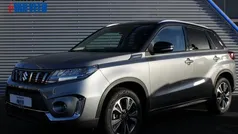 Grijs Gebruikt 2023 Suzuki Vitara Style SUV | € 25.945 (Eerlijke prijs)