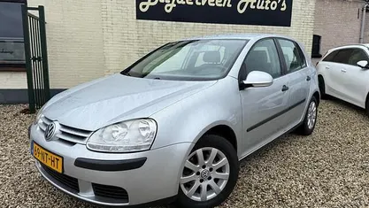 Grijs Occasion 2004 VW Golf IV Comfortline Hatchback | € 2.950 (Eerlijke prijs)