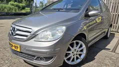 Grijs Gebruikt 2007 Mercedes B170 MPV | € 5.499 (Eerlijke prijs)
