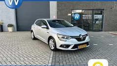 Gebruikt 2018 Renault Mégane IV LIMITED Hatchback | € 11.940 (Eerlijke prijs)