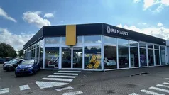 Blauw metallic Gebruikt 2025 Renault R4 Komfort SUV | € 37.900 (Eerlijke prijs)