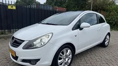 Gebruikt 2010 Opel Corsa Color Edition Hatchback | € 2.450 (Super prijs)