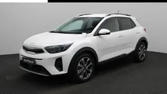 Wit Gebruikt 2024 Kia Stonic SUV | € 26.400 (Eerlijke prijs)