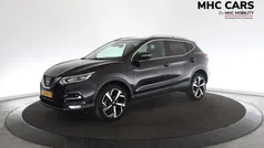 Paars, metallic lak Gebruikt 2018 Nissan Qashqai Tekna SUV | € 15.600 (Eerlijke prijs)