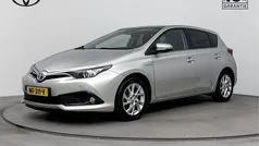 Gebruikt 2016 Toyota Auris Trend Hatchback | € 14.995 (Eerlijke prijs)