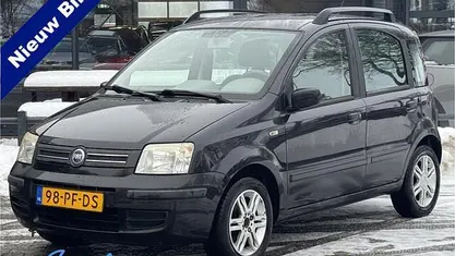 Gebruikt 2004 Fiat Panda Emotion Hatchback | € 1.750 (Eerlijke prijs)