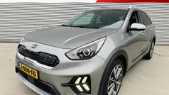 Grijs Gebruikt 2020 Kia Niro SUV | € 22.750 (Eerlijke prijs)
