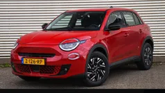 Rood Gebruikt 2024 Fiat 600E Red SUV | € 27.995 (Eerlijke prijs)