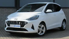 Wit Gebruikt 2021 Hyundai i10 Edition 30 Hatchback | € 12.990 (Eerlijke prijs)