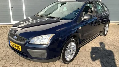 Occasion Ford Focus Ambiente 80 PK (58 kW) 2007 Blauw (metallic) Hatchback