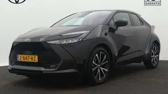 Zwart Gebruikt 2024 Toyota C-HR SUV | € 28.945 (Eerlijke prijs)