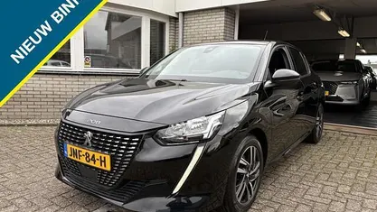 Gebruikt 2020 Peugeot 208 Allure Hatchback | € 13.950 (Eerlijke prijs)