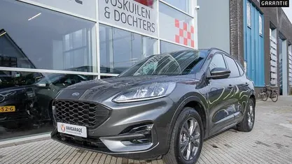 Gebruikt 2022 Ford Kuga ST-Line SUV | € 25.950 (Goede deal)