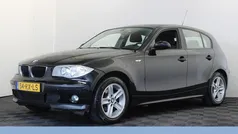 Zwart, metallic lak Gebruikt 2005 BMW 116 Hatchback | € 2.650 (Eerlijke prijs)