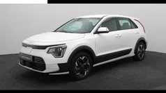 Wit Gebruikt 2024 Kia e-Niro Light SUV | € 30.940 (Super prijs)