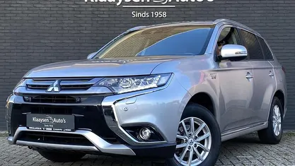 Gebruikt 2017 Mitsubishi Outlander P-HEV Instyle SUV | € 19.950 (Eerlijke prijs)