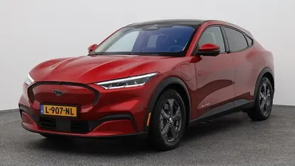 Gebruikt 2021 Ford Mustang Mach-E SUV | € 19.750 (Super prijs)