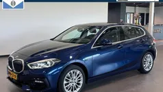 Blauw Gebruikt 2020 BMW 118 Executive Hatchback | € 22.950 (Goede deal)