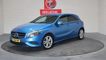 Blauw Gebruikt 2014 Mercedes A180 Prestige Hatchback | € 11.950 (Super prijs)