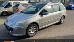 Grijs Gebruikt 2006 Peugeot 307 Stationwagen | € 950 (Eerlijke prijs)