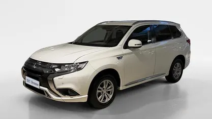 Occasion Mitsubishi Outlander P-HEV 68 PK (50 kW) 2019 Wit SUV