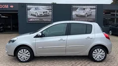 Gebruikt 2012 Renault Clio R.S. Authentique Hatchback | € 5.495 (Eerlijke prijs)