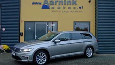 Zilver Gebruikt 2016 VW Passat GTE Stationwagen | € 15.999 (Eerlijke prijs)