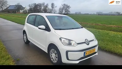 Gebruikt 2021 VW up! Hatchback | € 12.500 (Eerlijke prijs)
