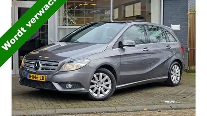 Occasion Mercedes B200 Ambition 157 PK (115 kW) 2012 Grijs MPV