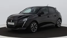 Gebruikt 2023 Peugeot 208 GT-line Hatchback | € 21.900 (Eerlijke prijs)