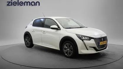 Occasion Peugeot e-208 Allure 100 kW (136 PK) 2020 Hatchback