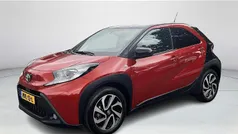 Gebruikt 2023 Toyota Aygo Pulse Hatchback | € 20.900 (Eerlijke prijs)