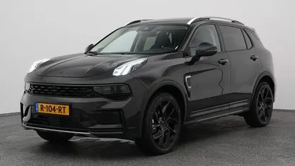 Zwart (metallic) Occasion 2022 Lynk & Co 01 SUV | € 25.700 (Eerlijke prijs)