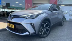 Zilver Gebruikt 2022 Toyota C-HR Premium SUV | € 27.900 (Eerlijke prijs)