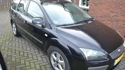 Occasion 2006 Ford Focus Futura Stationwagen | € 975 (Super prijs)