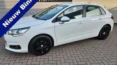 Wit Gebruikt 2016 Citroën C4 Feel Hatchback | € 8.500 (Eerlijke prijs)