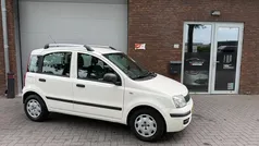 Wit Gebruikt 2011 Fiat Panda Active Hatchback | € 3.299 (Eerlijke prijs)