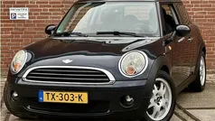 Zwart, metallic lak Gebruikt 2007 Mini ONE Hatchback | € 3.950 (Eerlijke prijs)
