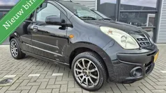 Nissan Pixo