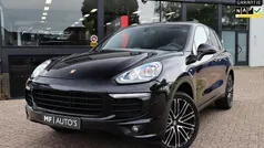 Zwart Gebruikt 2016 Porsche Cayenne Chrono SUV | € 28.950 (Super prijs)