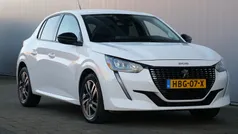 Wit Gebruikt 2023 Peugeot 208 Allure Hatchback | € 16.950 (Eerlijke prijs)