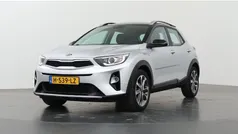 Gebruikt 2020 Kia Stonic SUV | € 17.435 (Eerlijke prijs)